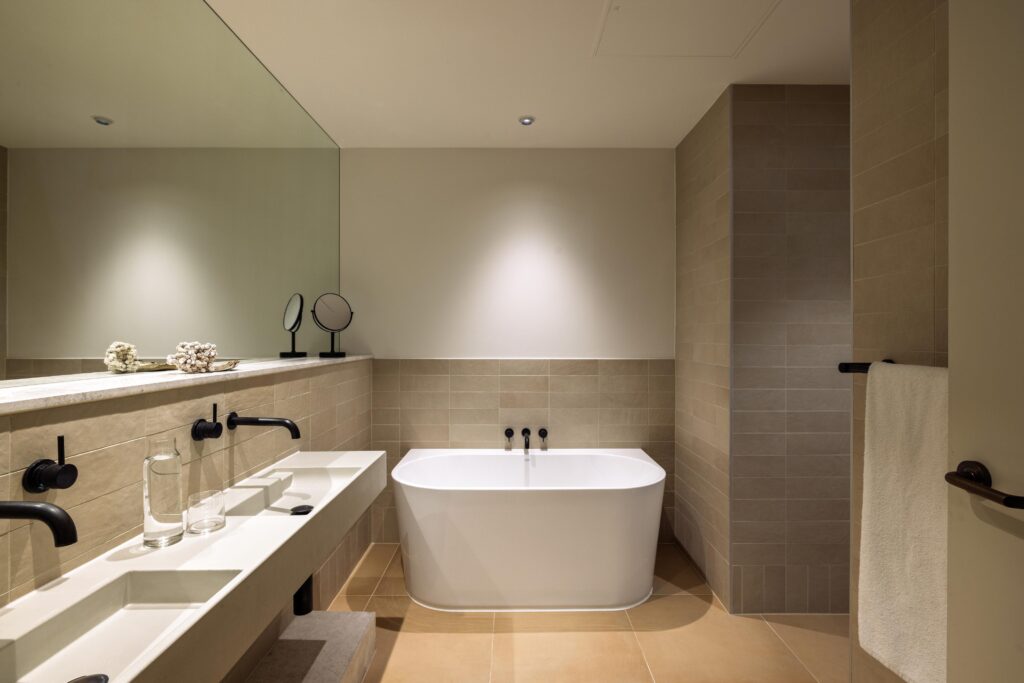 Deep bath in a bathroom
