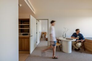 Interconnecting door between a Suite and a guest room