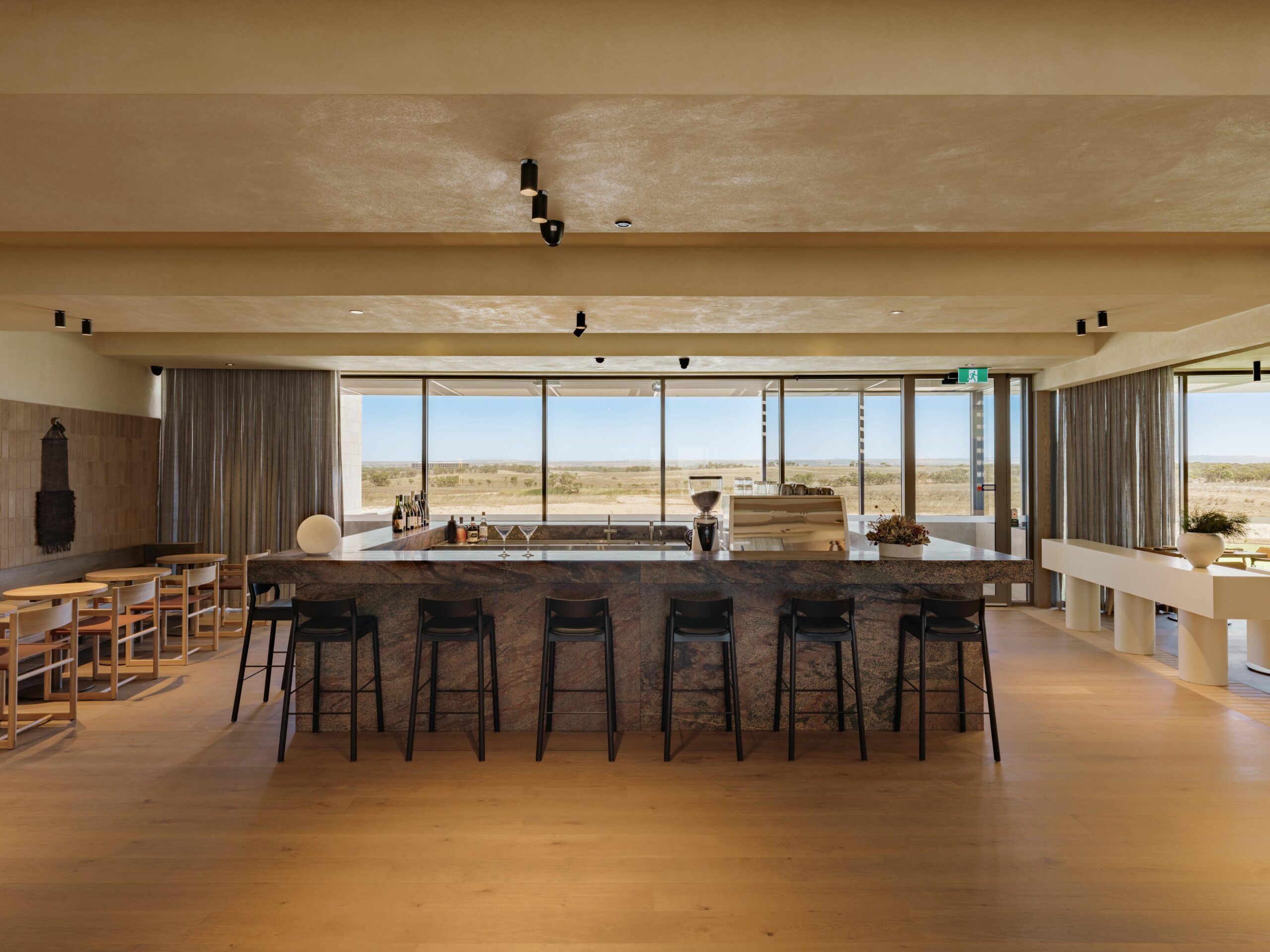 $tile['image']['alt']