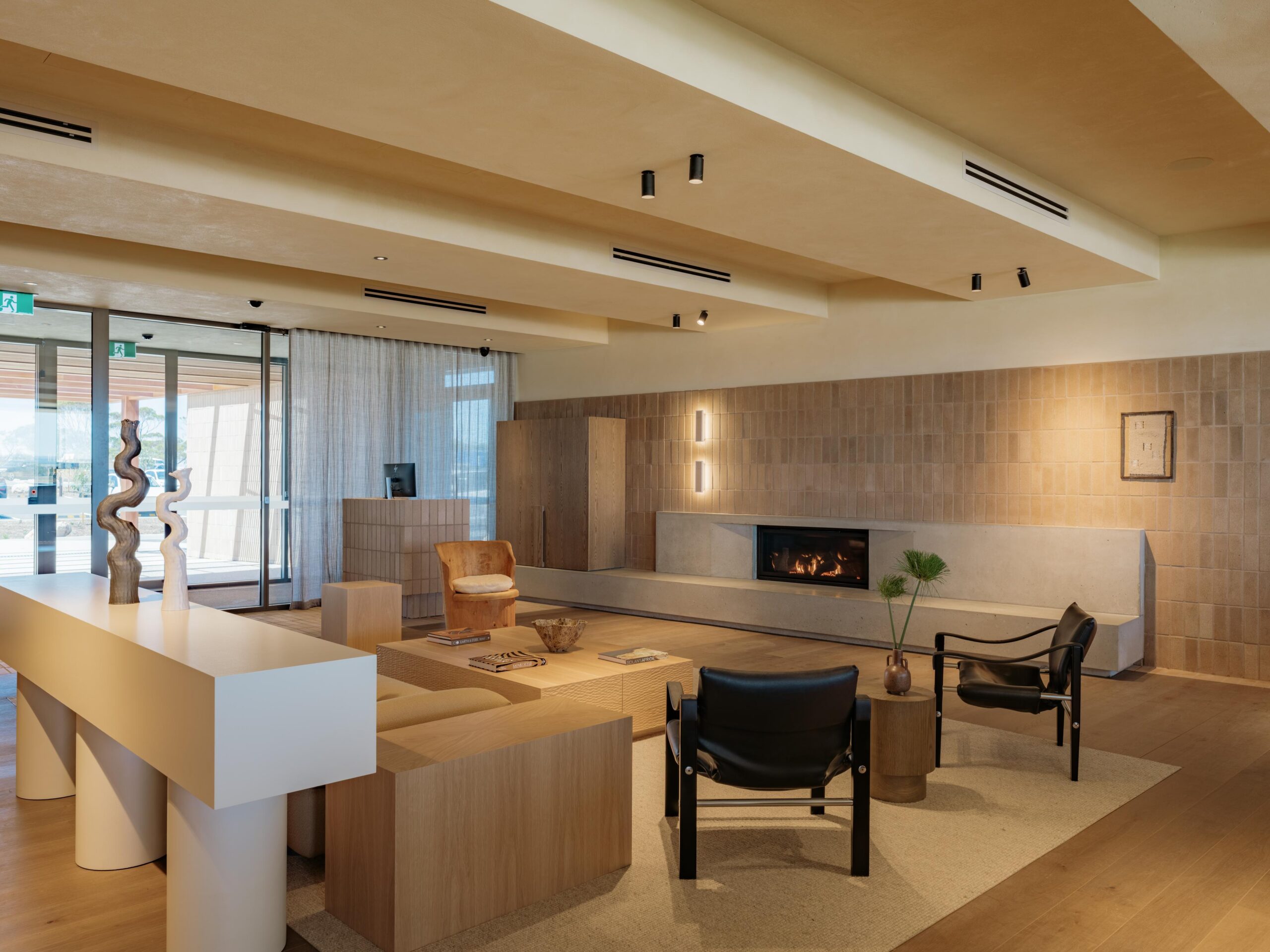 $tile['image']['alt']