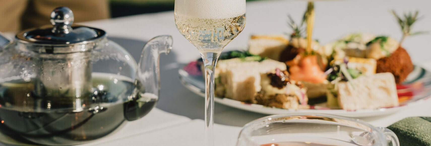 High Tea in the wild